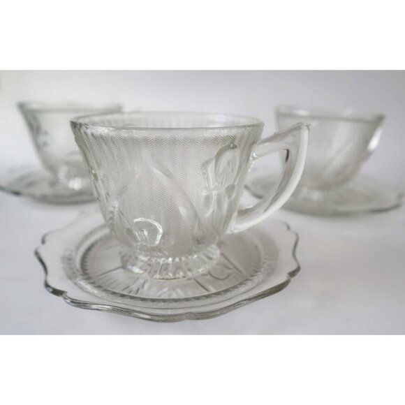 3 Depression Glass Iris And Herringbone Cups And Saucers Jeanette 1930s - Picture 1 of 5